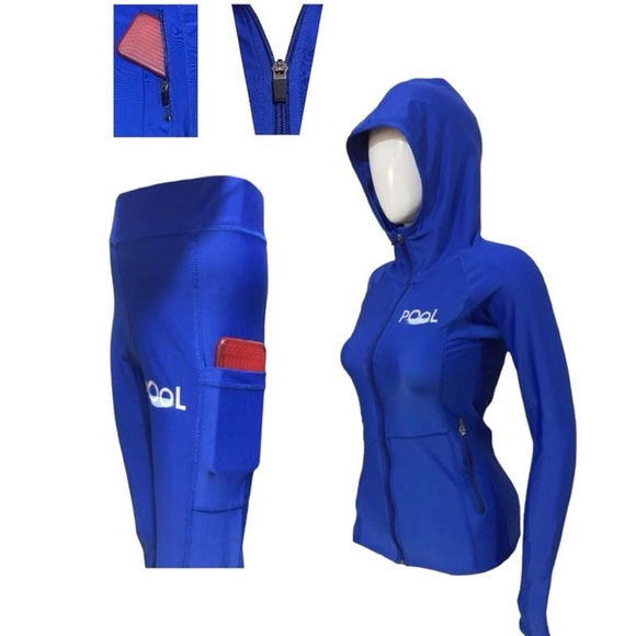 Ladies Tracksuit with Hood - Picture 3 of 11